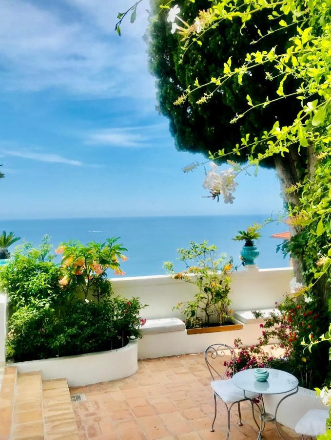 Les Lilas Roquebrune-Cap-Martin Exterior foto